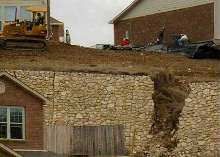 Retaining wall at the Hills of Rivermist